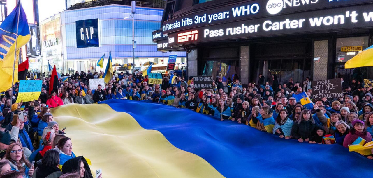 A wave of rallies in support of Ukraine took place in the United States