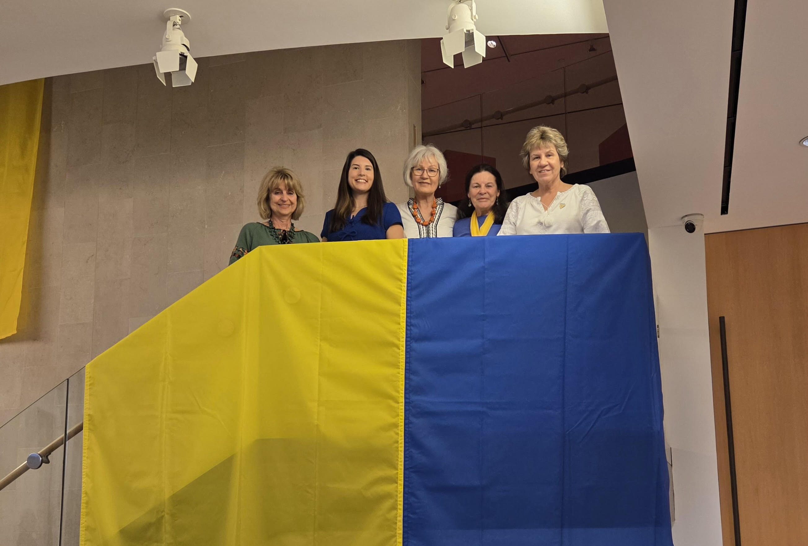 American Artisan Creates Ukrainian Flag for President Zelenskyy