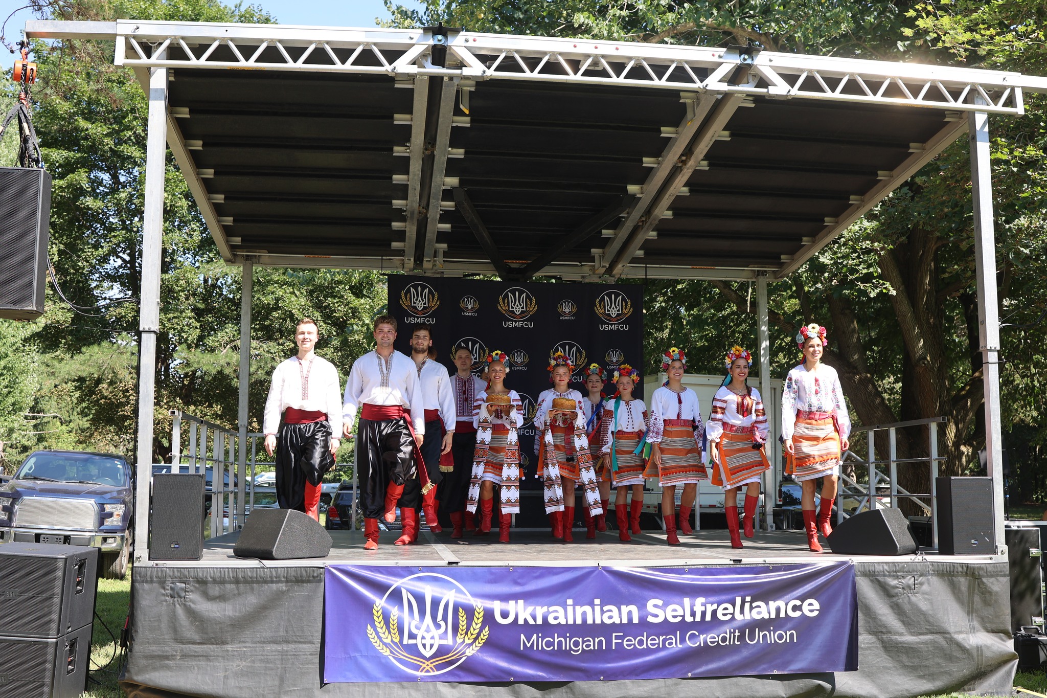 Пікнік та концерт «Українці, ми – єдина сім’я» у Мічигані зібрав громаду та підтримав Україну