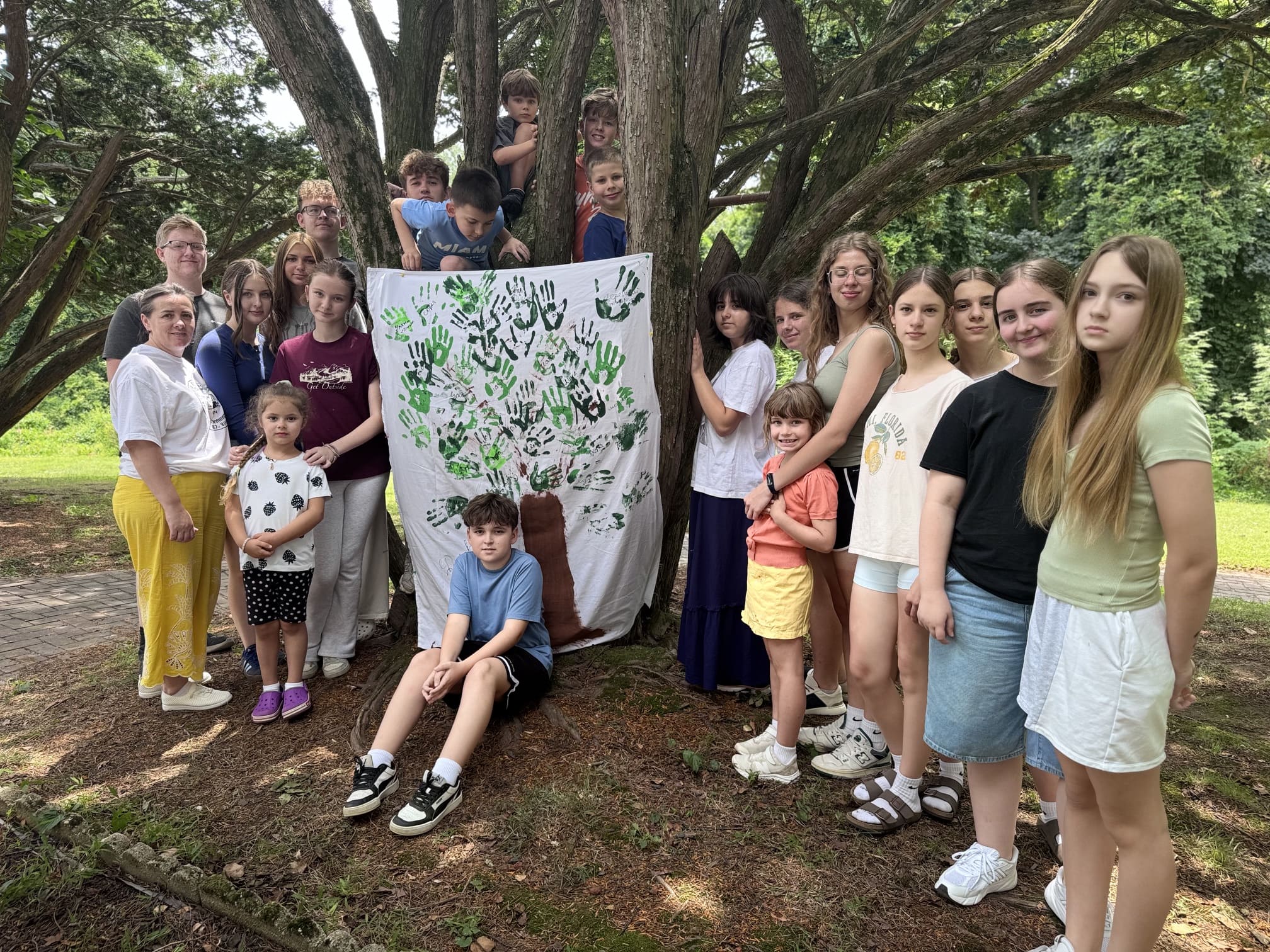 Summer Christian Camp “Born for the Light” Ends in Philadelphia